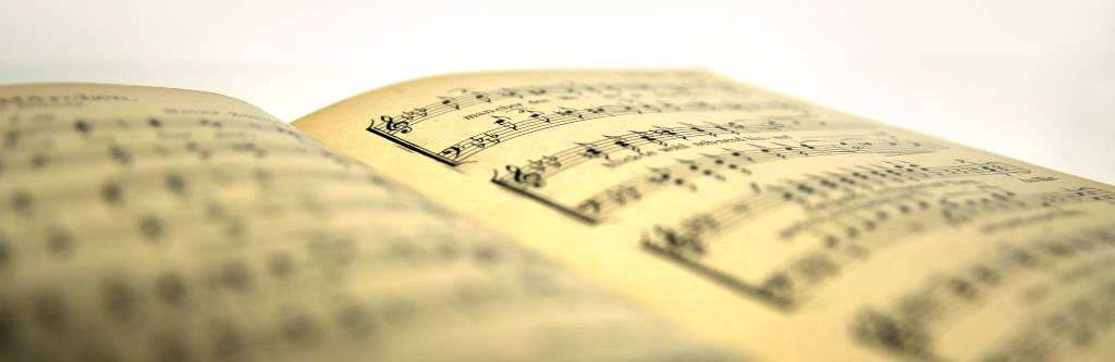 ProStimme unterstützt Vereine bei der Produktion von Zeitschriften, Programmheften und Webseiten.